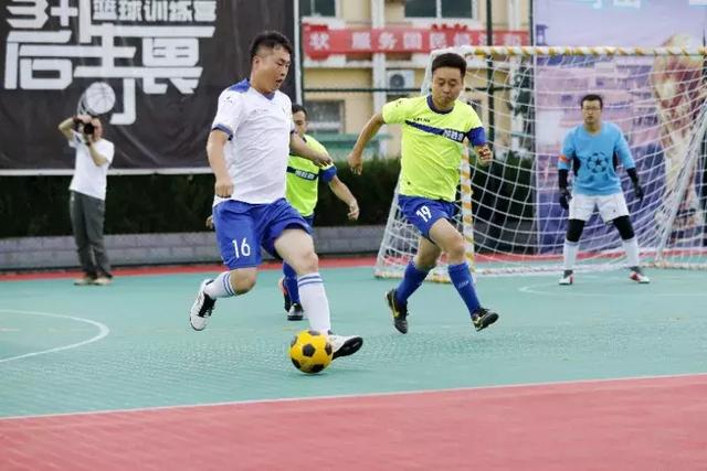 贝林厄姆连续5轮西甲破门 比肩本泽马C罗